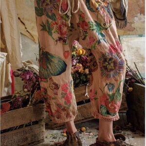 Magnolia Pearl Multicolor Floral Embroidered Joggers